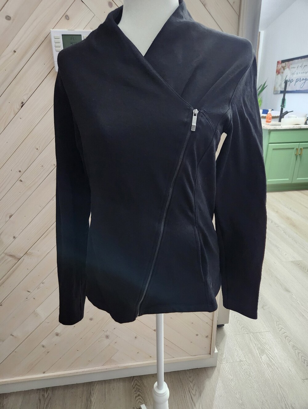 Tasc Performance Apparel Jacket